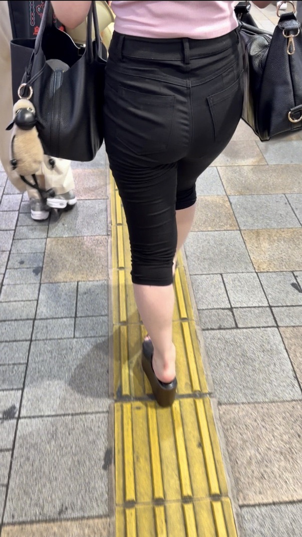 Thumbnail of post image 027